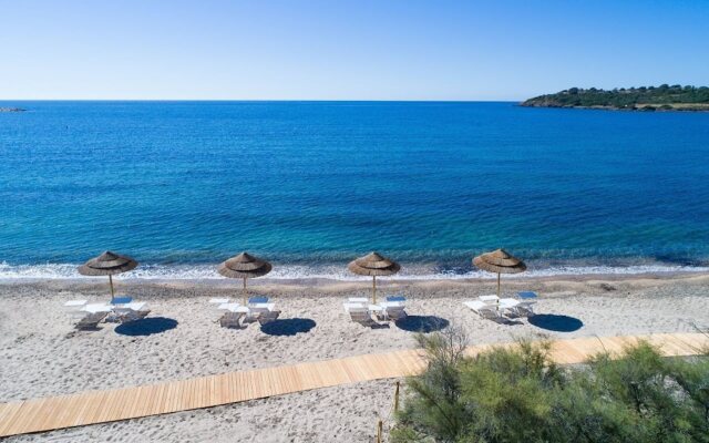 Resort Is Molas Resort
