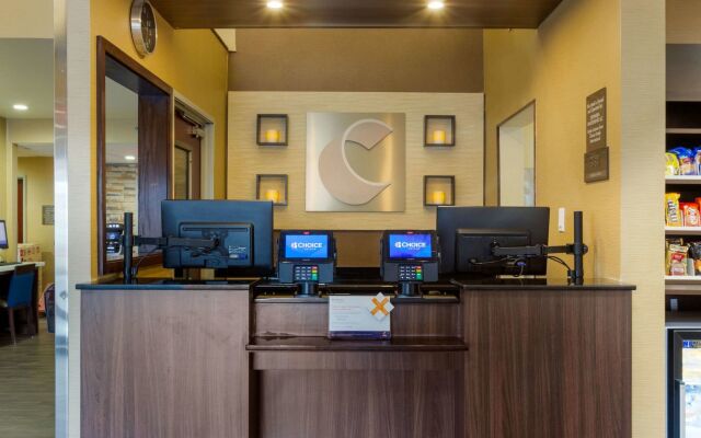 Quality Inn & Suites