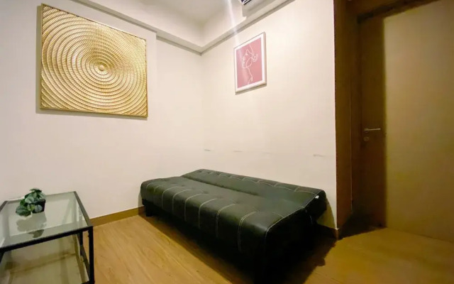 Great Location and Tranquil 1BR at Gold Coast PIK Apartment