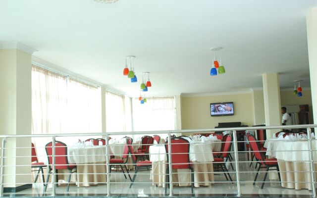 Addis Amba Hotel