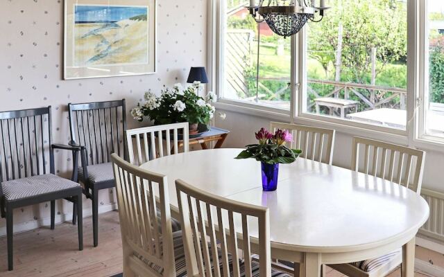 6 Person Holiday Home in Falkenberg