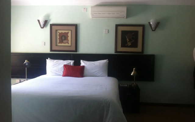 Exec Closets Hotel