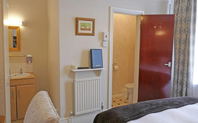 Marmalade Bed  Breakfast