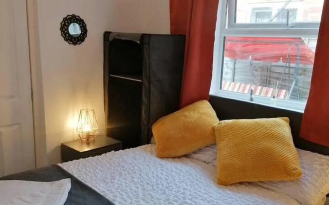Pleasure Beach Apartment With Garden