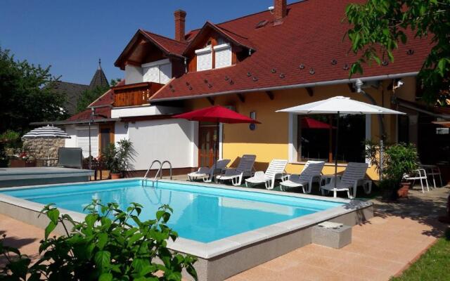 Ciklámen apartman