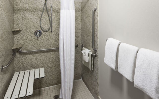 Courtyard By Marriott Brownsville