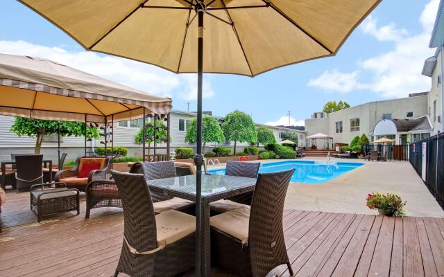 Best Western Little River Inn