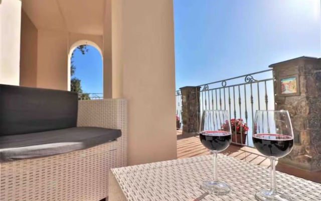 Villa Del Moro