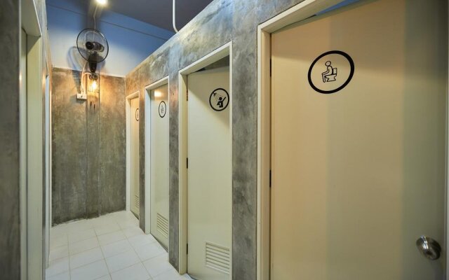 Meet Up Hostel Bangkok