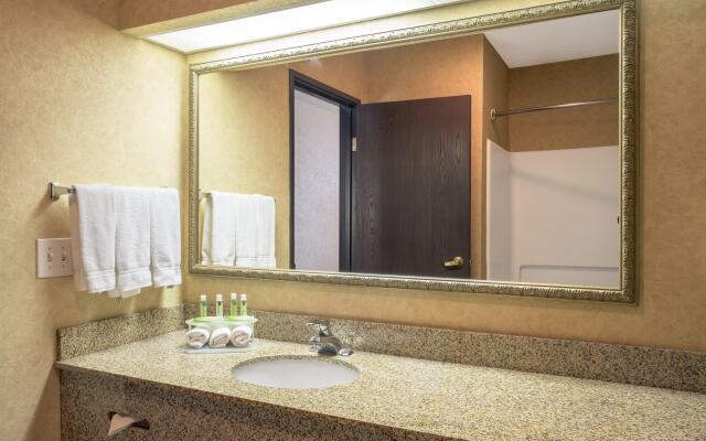 Holiday Inn Express - Layton by IHG