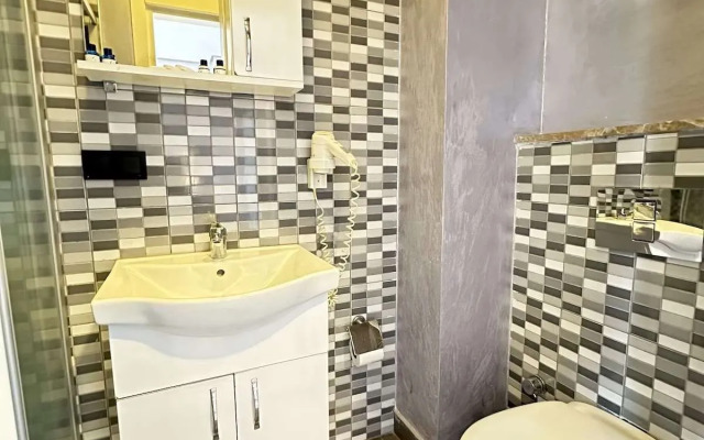 Taxim Alyon Suite Hotel