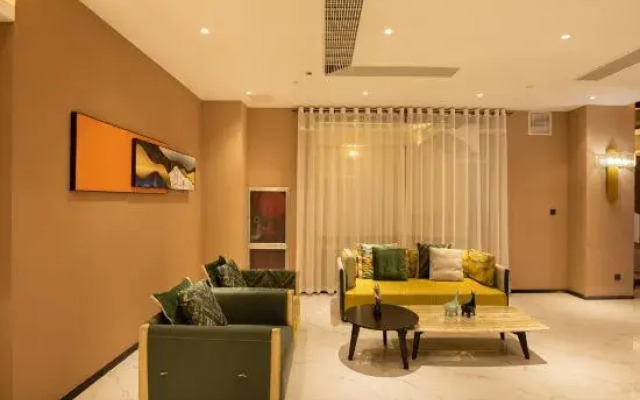 Aoweisi exquisite hotel (Luoyang Qinling Road subway station store)