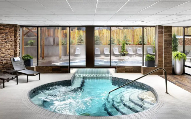 Kananaskis Mountain Lodge, Autograph Collection