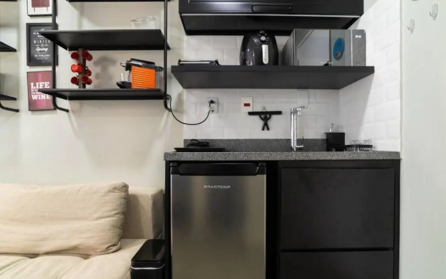 BHomy Bela Vista Moderno com varanda Y804B