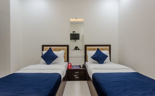 OYO 8298 Zee Residency