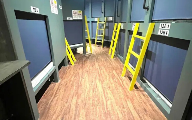 Shinjuku Nikka Hotel - Hostel