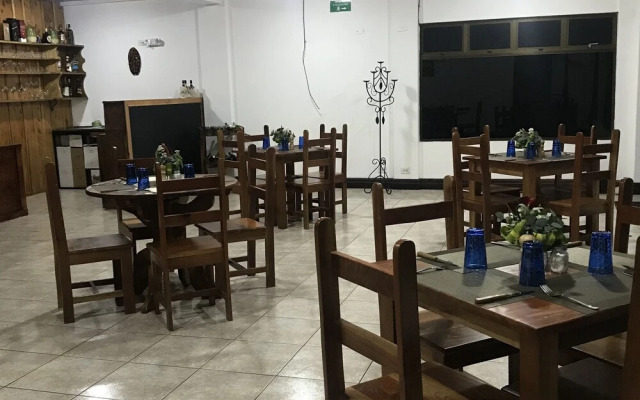 Alisson Hotel & Restaurant