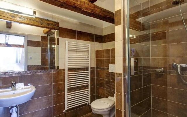 U Tří hrušek Suites & Apartments