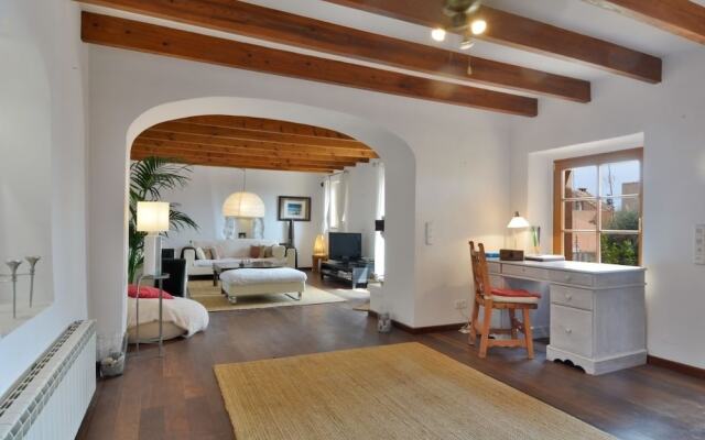 Mallorca traditional stone village house
