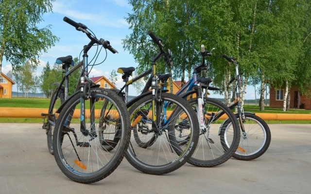 Загородный отель «Лесное озеро»