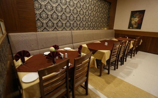 Hotel Paras Inn by Treebo Hotels