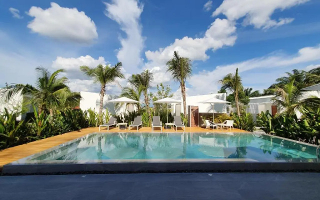 Meet Boutique Resort