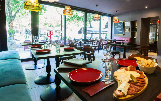 Logis Hôtel Le Glacier