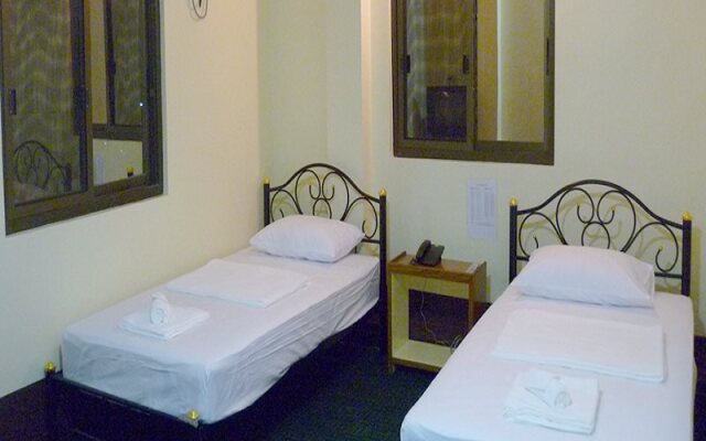 Garden Hotel