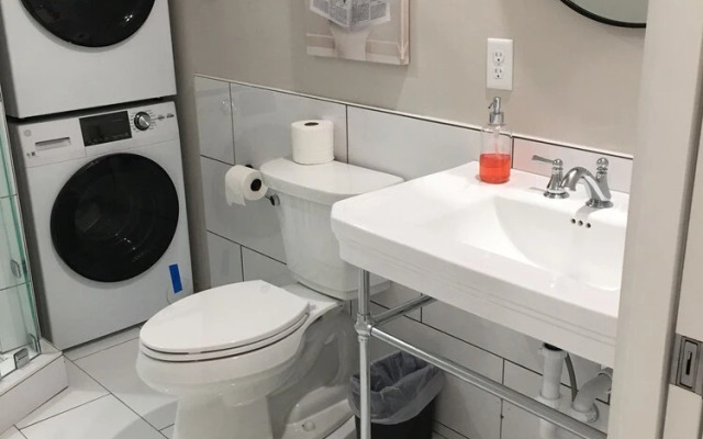 The Hotel at Huntington Square