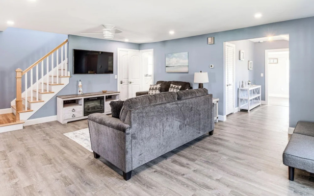 5 Blocks to Wildwood Beach: Family Getaway!