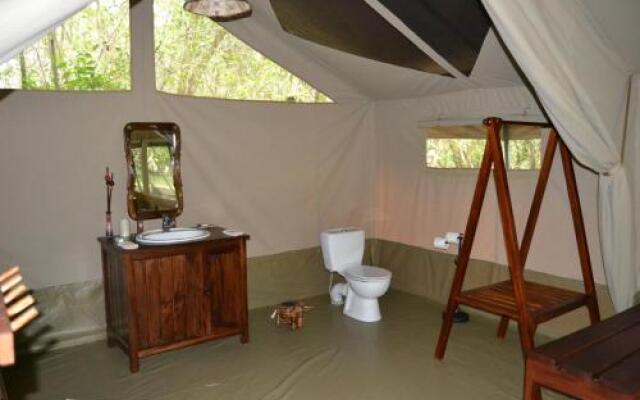 Mara River Camp