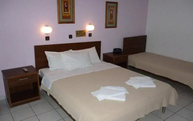 Chrisa Hotel