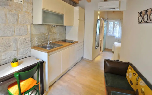 Modern Studio in the City Center