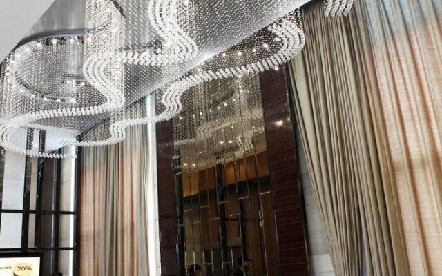 Junri Holiday Hotel