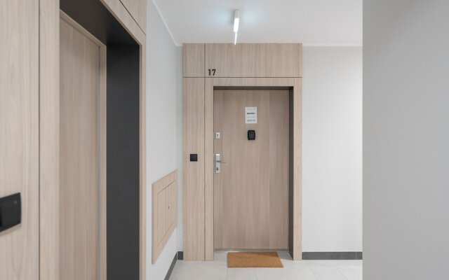 Elegant Studio Free Garage by Renters
