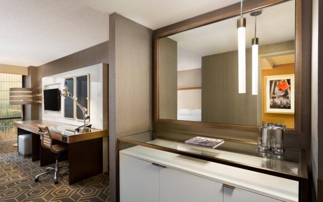 DoubleTree by Hilton Dallas - Campbell Centre