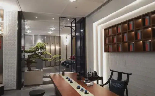 Fenghe Hotel