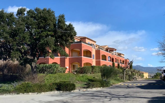 Appartement 12 - Golf de Roquebrune - Vue mer imprenable !