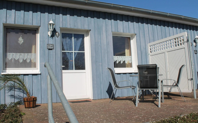 Wunderschoene Ferienwohnung mit Garten