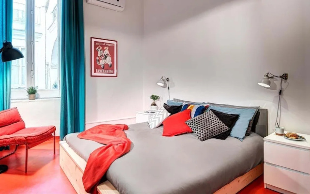 Nilo's Apartment