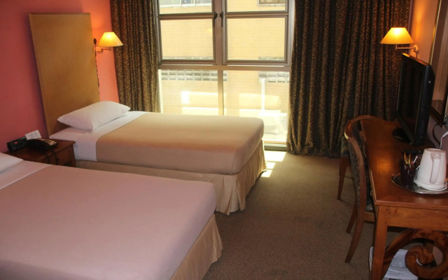 Classique Hotel (SG Clean Certified)