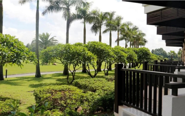 Zhuhai Jinwan Golf Hotel (Jinwan Huafa Shangdu Branch)