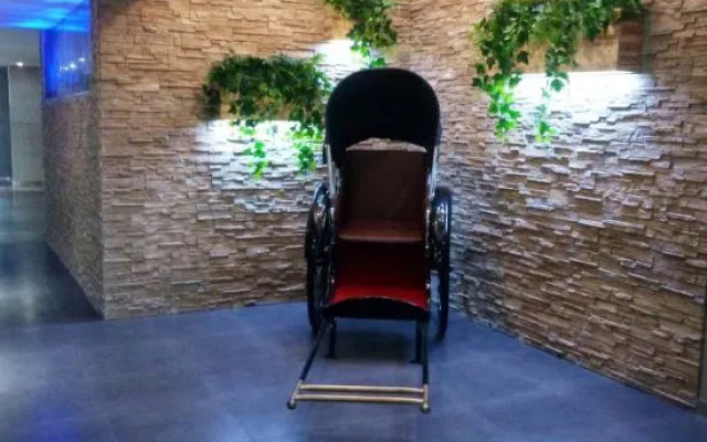 Tuke Hotel (Shanghai Xinchang Old Town)
