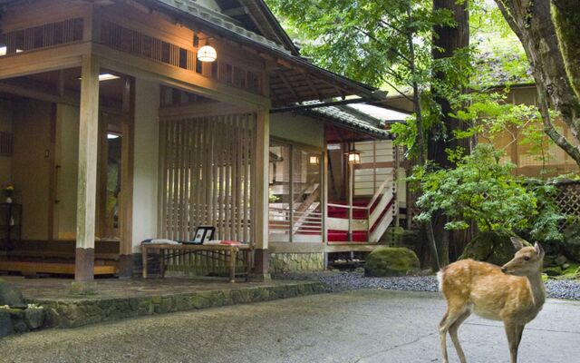 Tsukihitei Ryokan