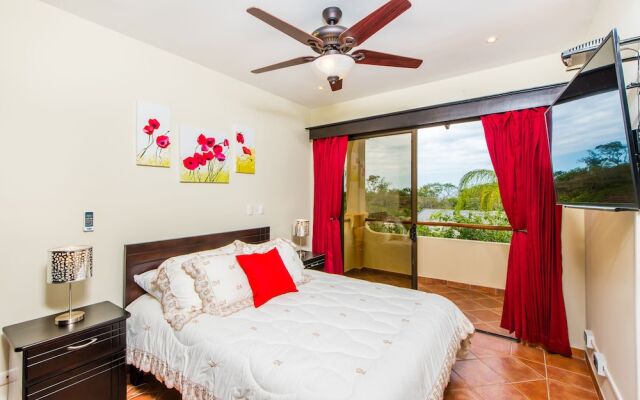 Coco Sunset Hills 52