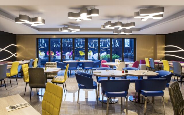 Aloft Taipei Beitou