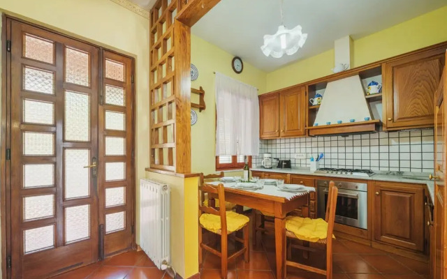 Bataba Villa A Roggio