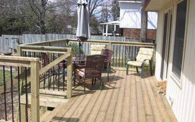 Twin Pines Bed & Breakfast
