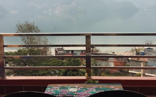 Hotel Bhadrakali Pokhara Inn