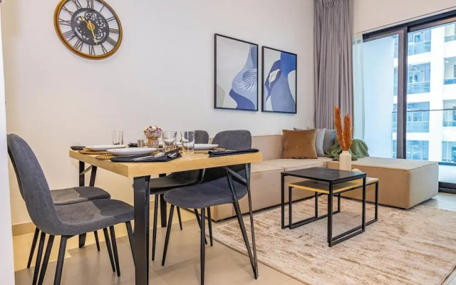 Bloomfields Stylish 1Br Binghatti Creek